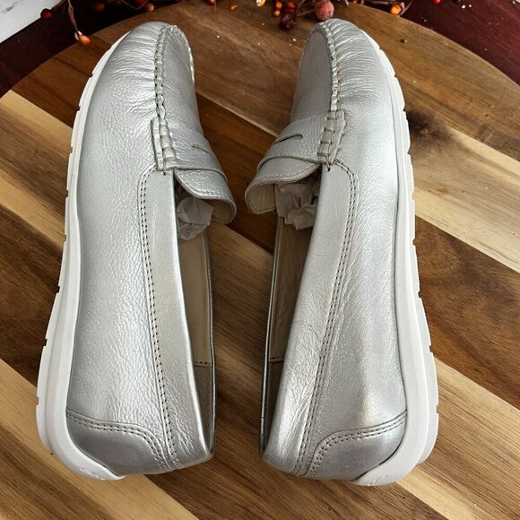 Ara The Alabama Sport Womens Loafer Flat Sz 6.5 Metallic Platinum Leather